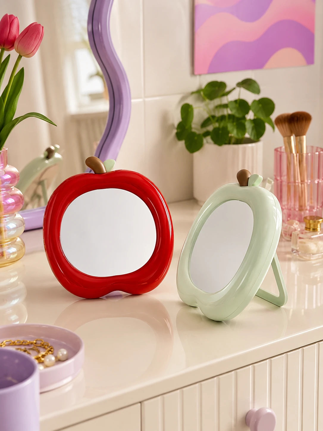 Apple Makeup Mirror