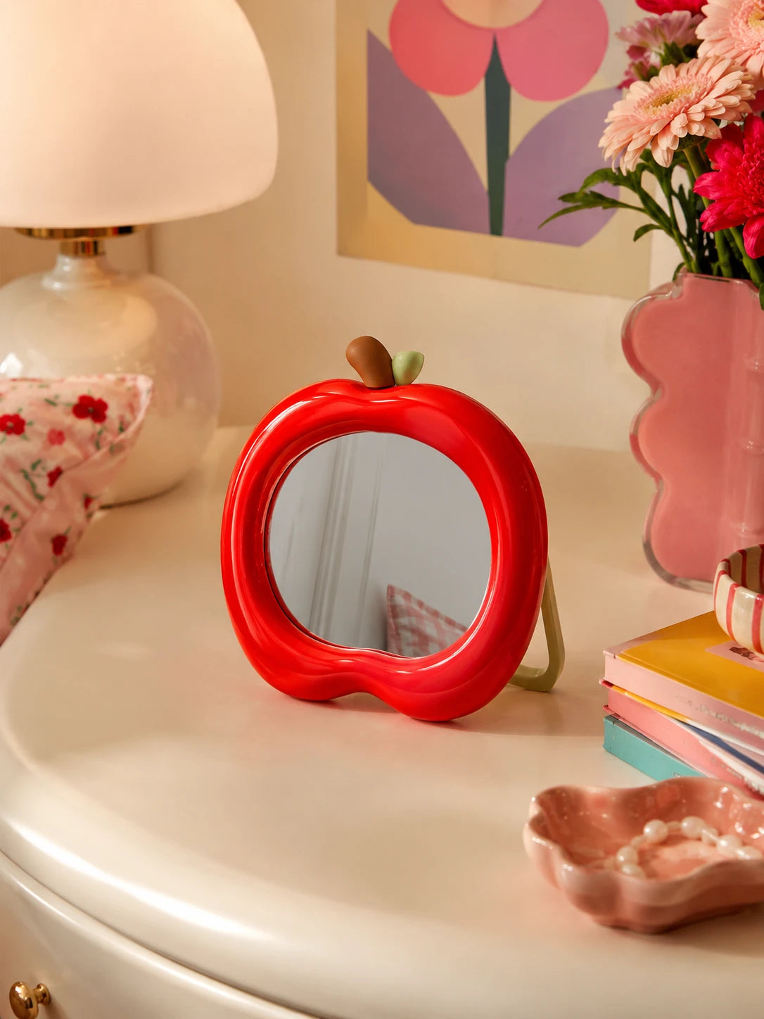 Apple Makeup Mirror