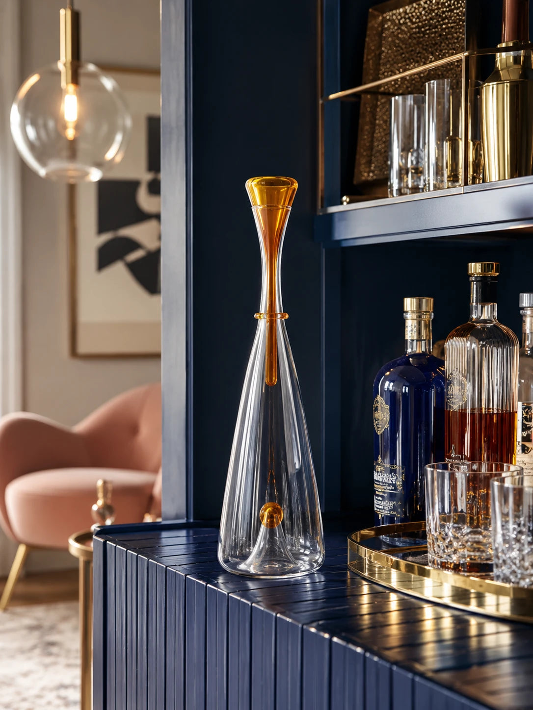Transparent Glass Wine Decanter: Minimalist Barware Aesthetic