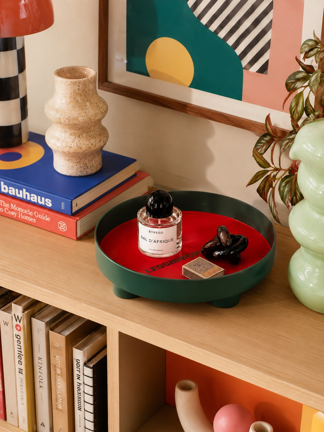 Memphis Color-Contrasting Circular Tray: The Dopamine Decor Catchall