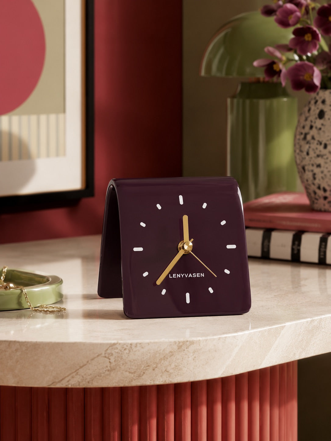 Architectural Curved Ceramic Table Clock — Minimalist Dopamine Decor Accent