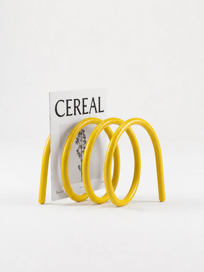 Curved Metal Wire Desktop Bookshelf