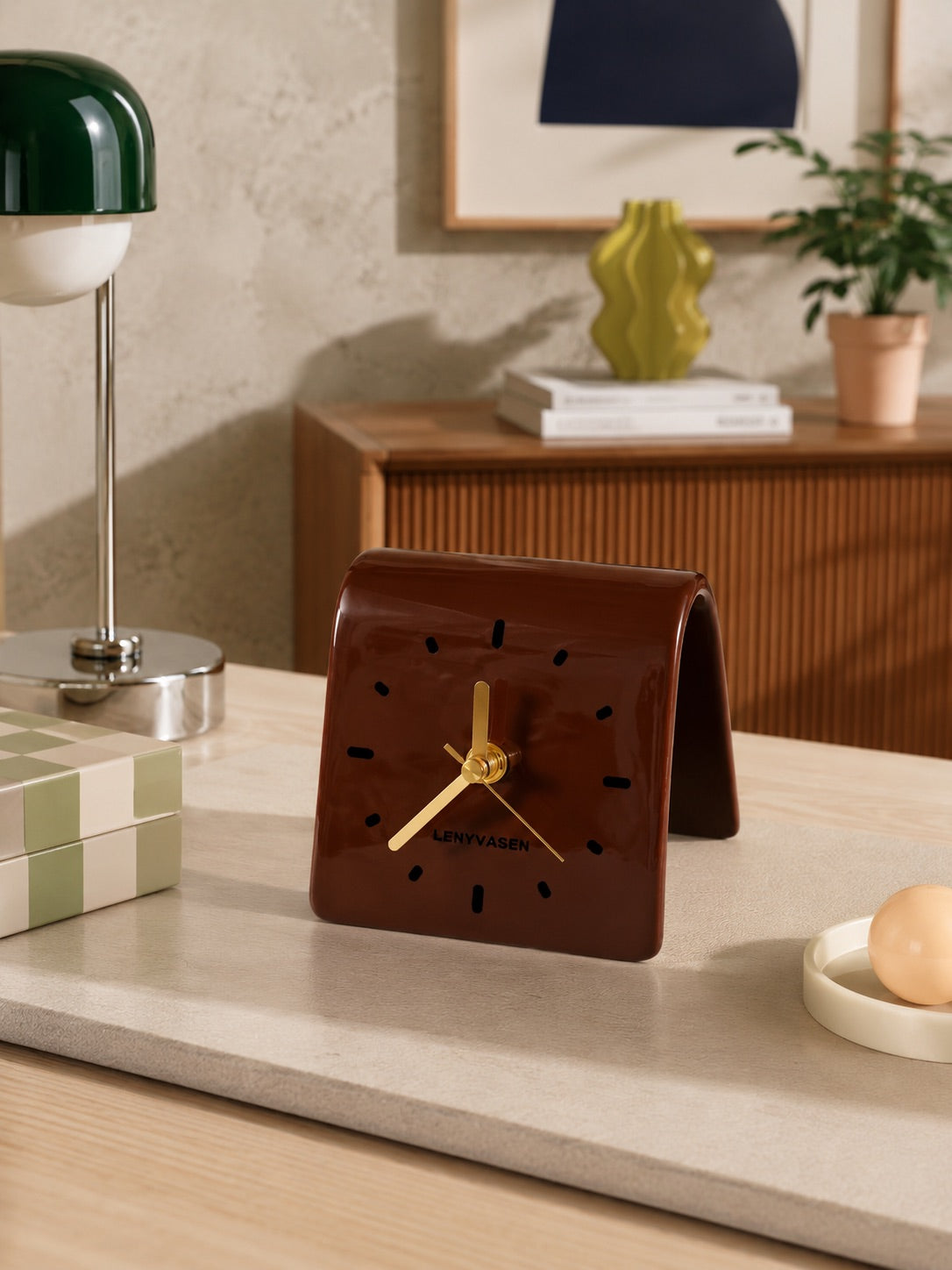 Architectural Curved Ceramic Table Clock — Minimalist Dopamine Decor Accent