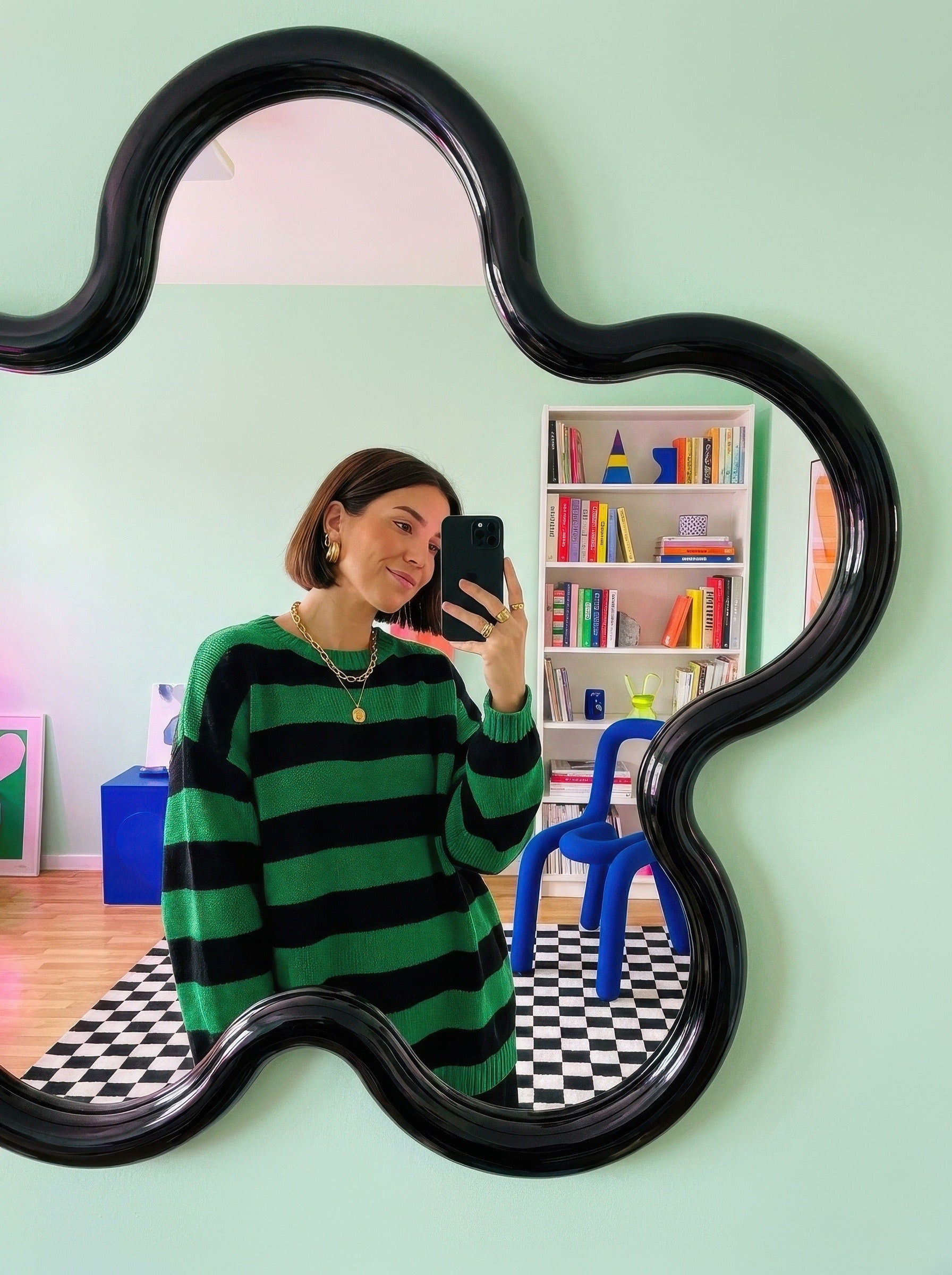 Bauhaus-Inspired Floral Wall Mirror – Statement Decor Piece