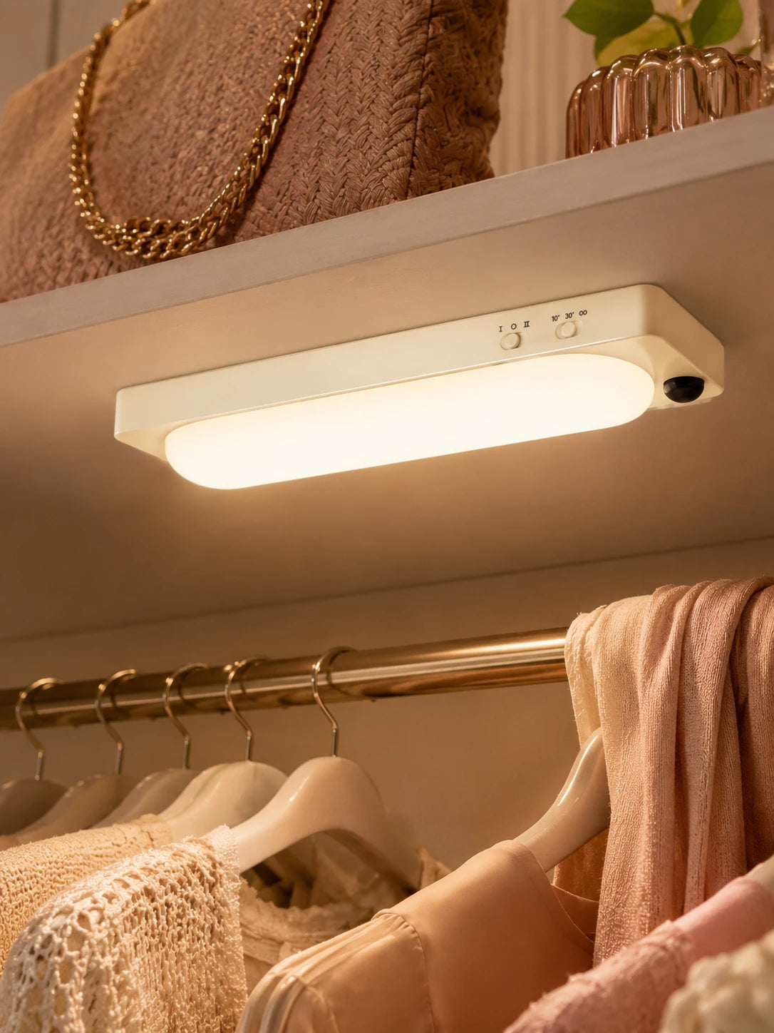 Motion-Sensor Cordless Bar Light